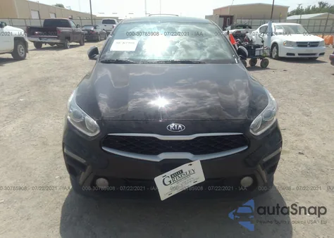 2021 Kia Forte Fe из США, поврежденный, VIN 3KPF24AD1ME354345